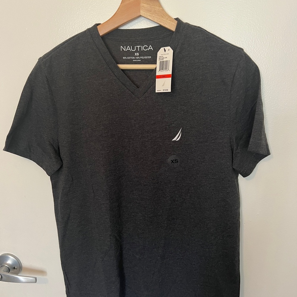 Nautica Men's Charcoal V-Neck Shirt